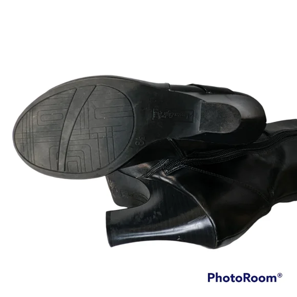 American Eagle Outfitters Boots Womens Sz 8.5 Black Faux Leather Silver Buckles - Picture 15 of 16